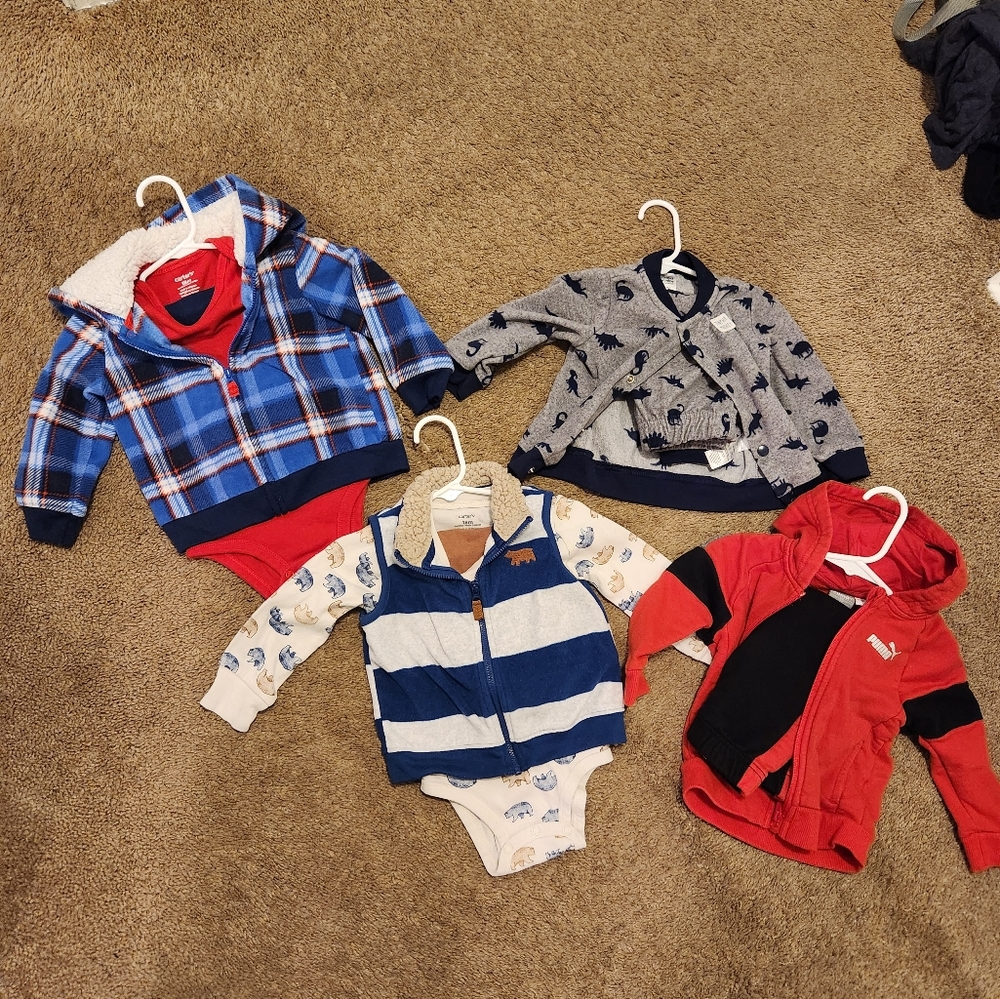 4 baby sets outfits bundle.